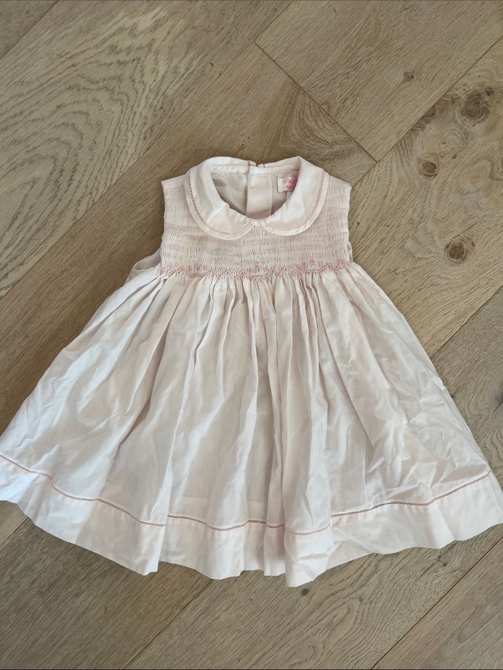 PETIT AMI hand embroidered Pale Pink Smocked Dress with Peter Pan Collar